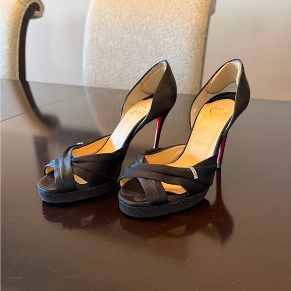 Christian Louboutin D’orsay tres Ophrahs Black Satin Heels - Picture 2 of 13